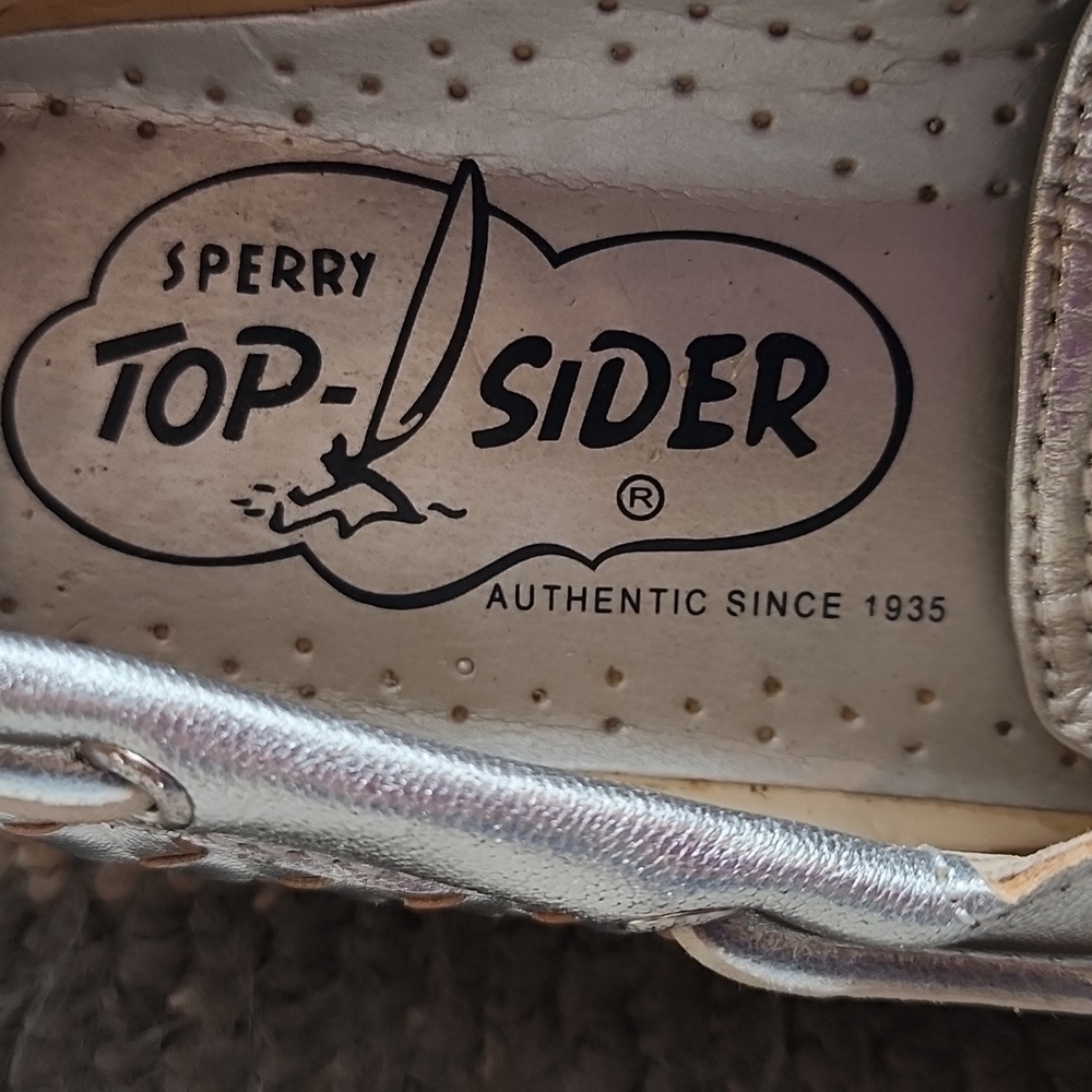 Vintage deck shoes. Silver in color. Leather upper.